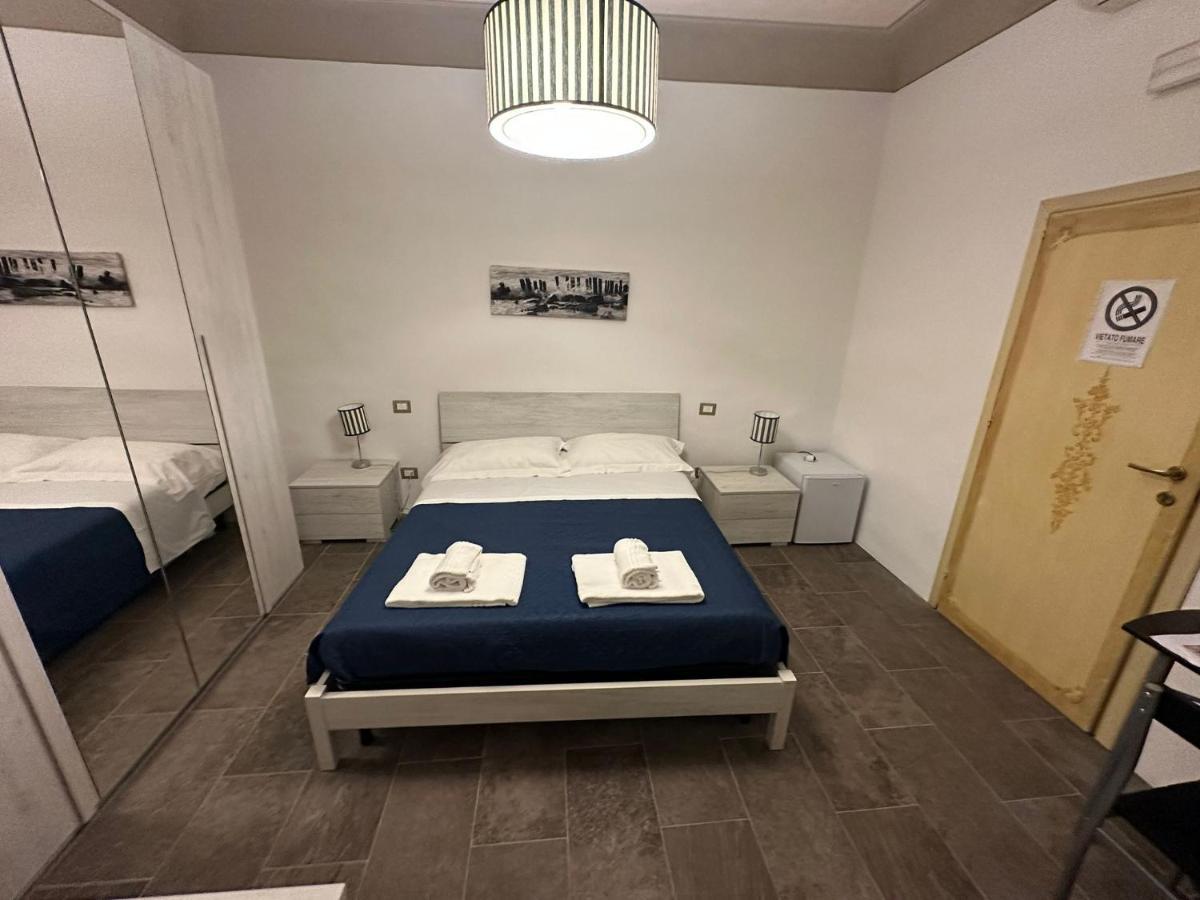 Residence Amalia Guelfa ฟลอเรนซ์ ภายนอก รูปภาพ